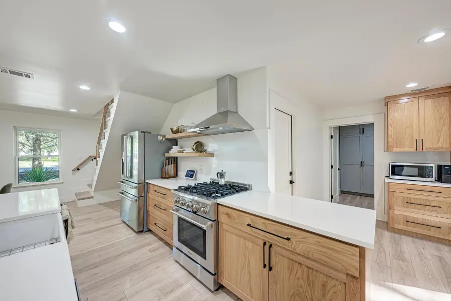 5105 Woodgreen Cv, Austin, TX 78745 - #3