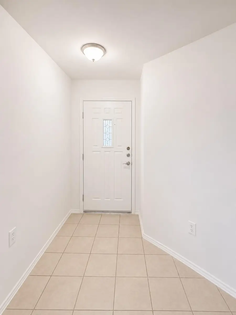 7101 Cayenne Ln, Austin, TX 78741 - #2