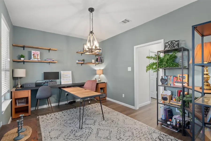 1433 Bradbury Ln, Austin, TX 78753 - Image #2