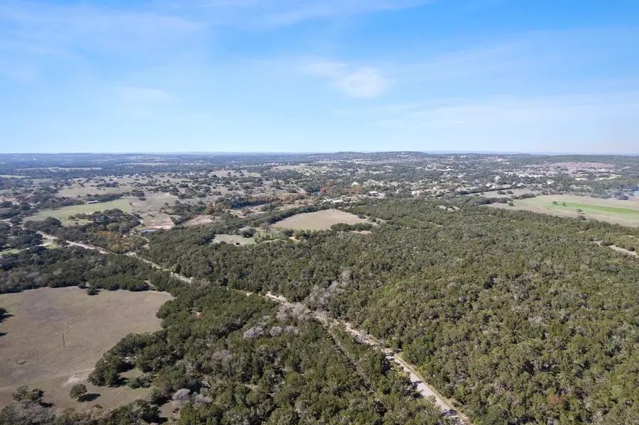 815 Holder Ln, Dripping Springs, TX 78620 - #2