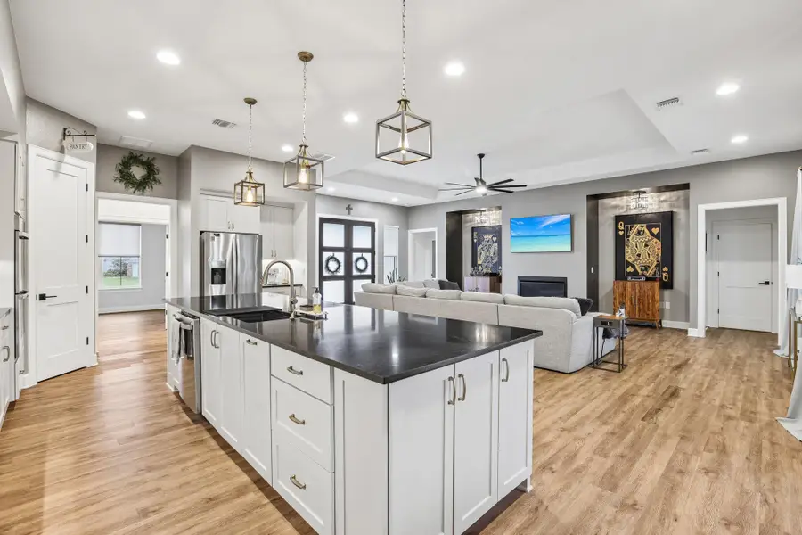 113 Crystal Ln, Georgetown, TX 78633 - #3
