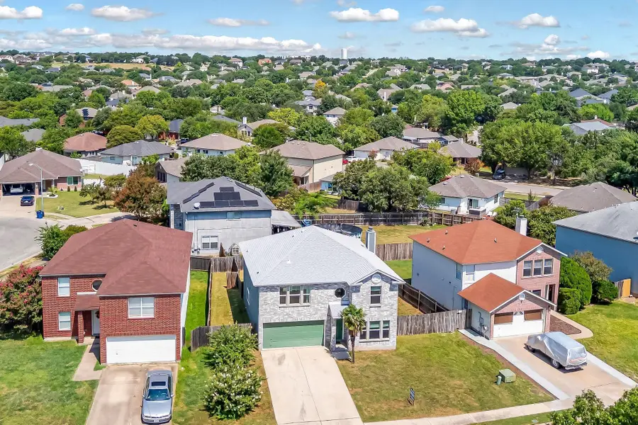 1302 Gulf Way, Round Rock, TX 78665 - Image #2