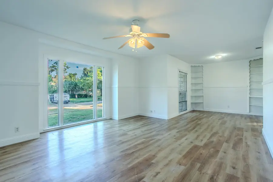 1809 S 13th St, Temple, TX 76504 - #3