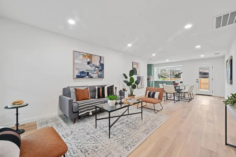 2600 Berkett Dr, Austin, TX 78745 - #3