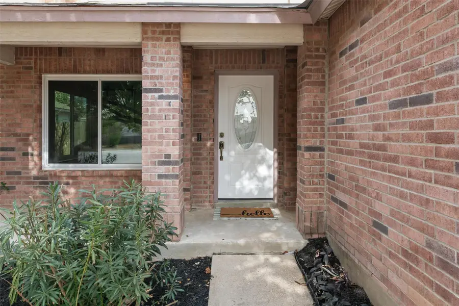 3504 Amistad Cv, Round Rock, TX 78665 - Image #3