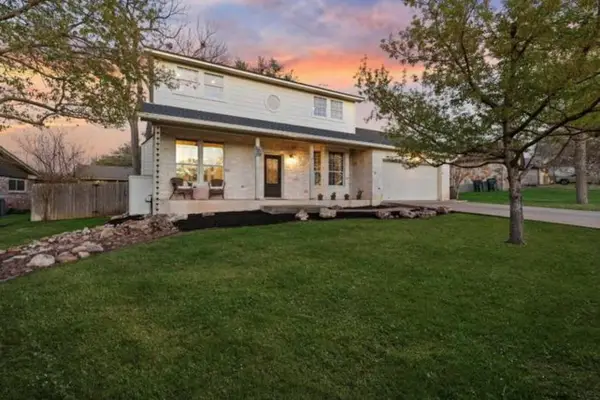 302 Deepwood Dr, Georgetown, TX 78628