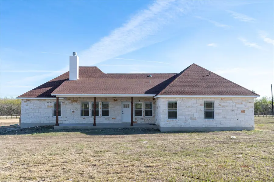 1000 Black Ankle Rd, Lockhart, TX 78644 - Image #2