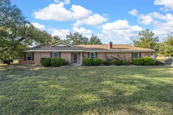 103 Spring Lake Dr, Waco, TX 76705