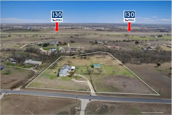 281 Lemens Ave, Hutto, TX 78634