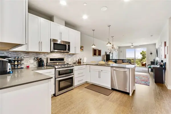 2724 Treble Ln #332, Austin, TX 78704