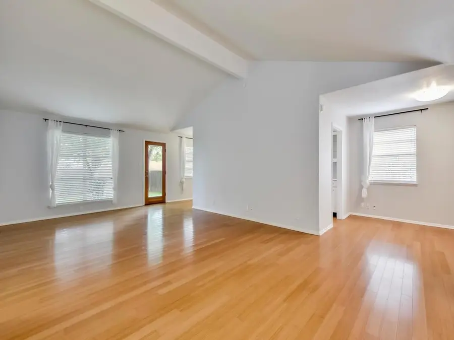 8208 Stillwood Ln, Austin, TX 78757 - #3