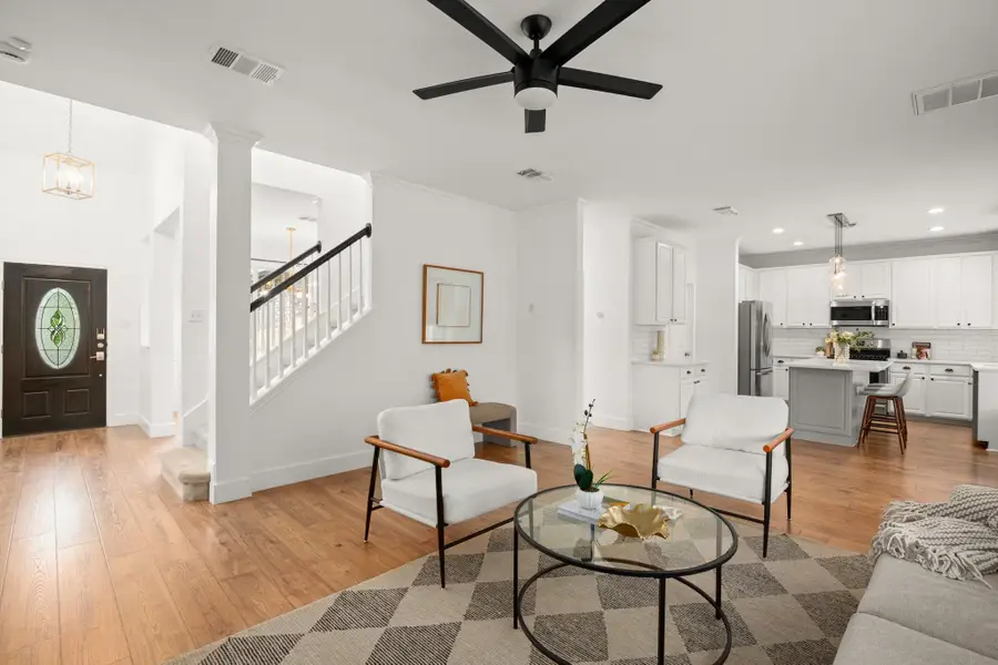 2933 Fleet Dr, Austin, TX 78748 - #3