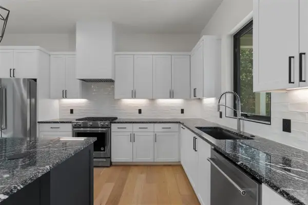 818 Stark St #A, Austin, TX 78756