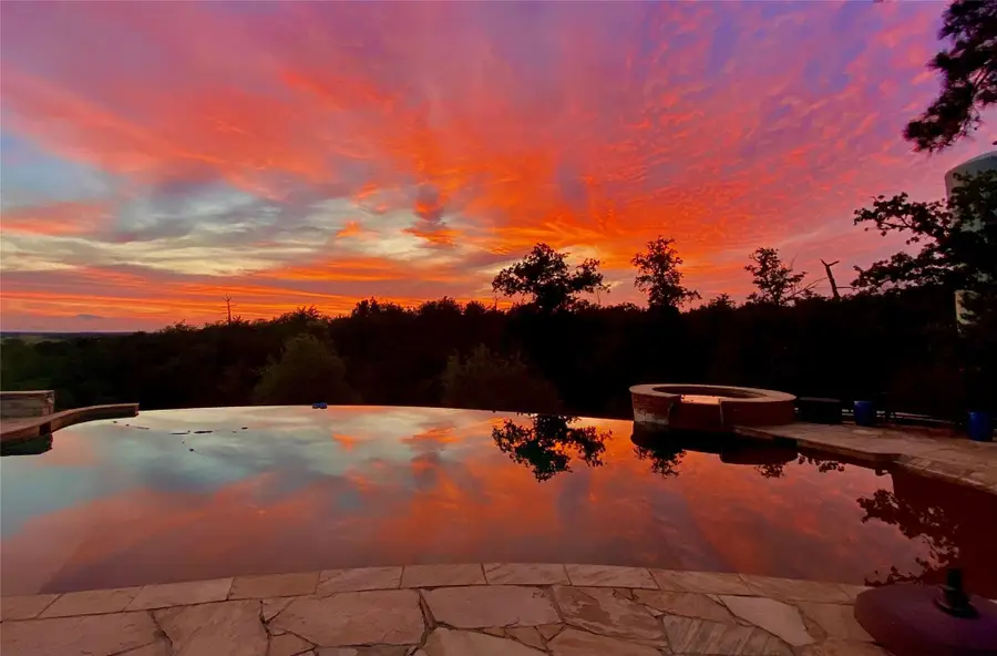 102 Osprey Cir, Bastrop, TX 78602 - #2