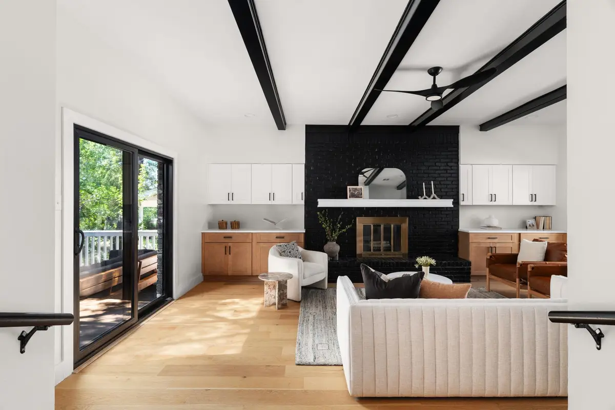 10905 Chateau Hl, Austin, TX 78750 - Image #1