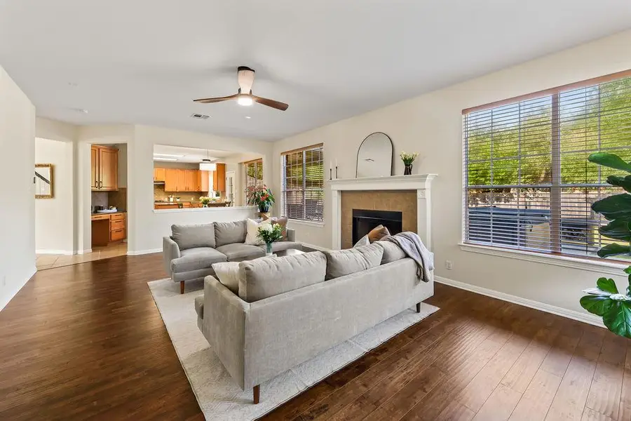 807 Lone Buck Pass, Cedar Park, TX 78613 - Image #2