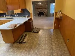 7001 Twin Crest Dr, Austin, TX 78752 - Image #3