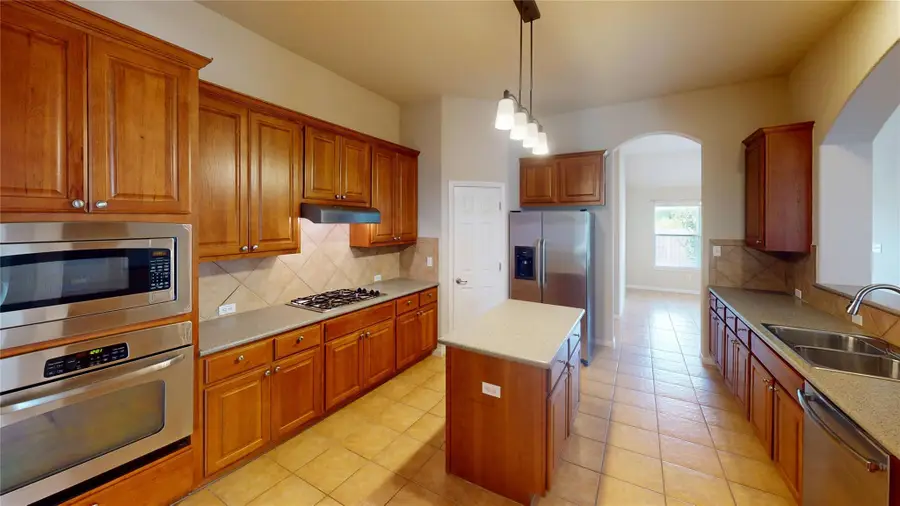 1703 Oakland Dr, Cedar Park, TX 78613 - Image #2