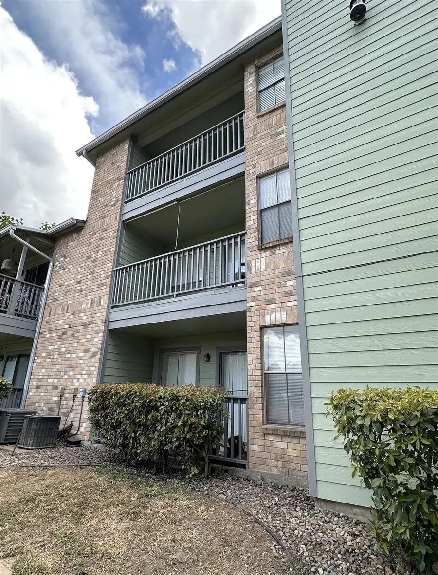 4500 E Oltorf St #105, Austin, TX 78741 - Image #2