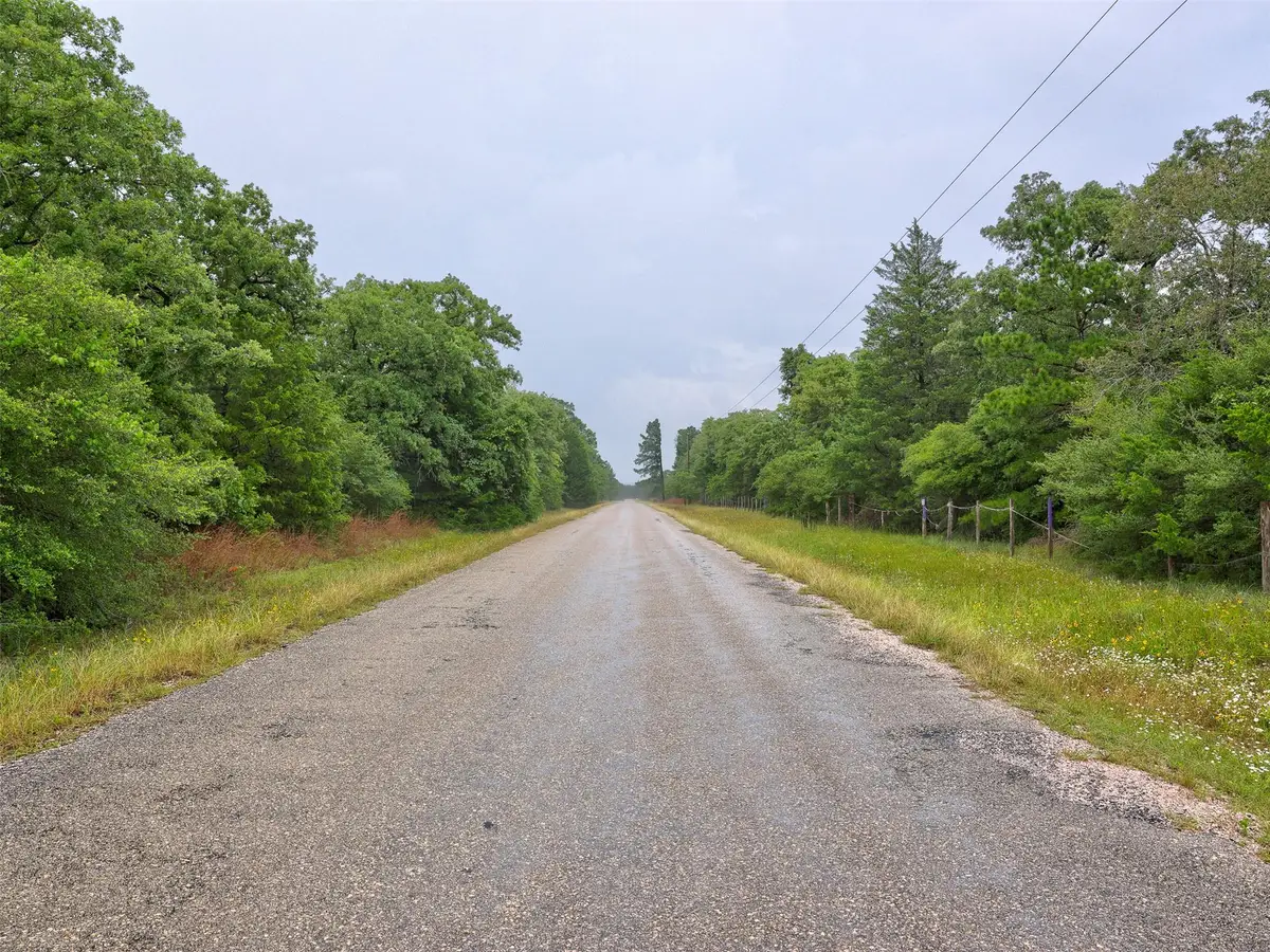 1420 Cr C, Lexington, TX 78947 - #1
