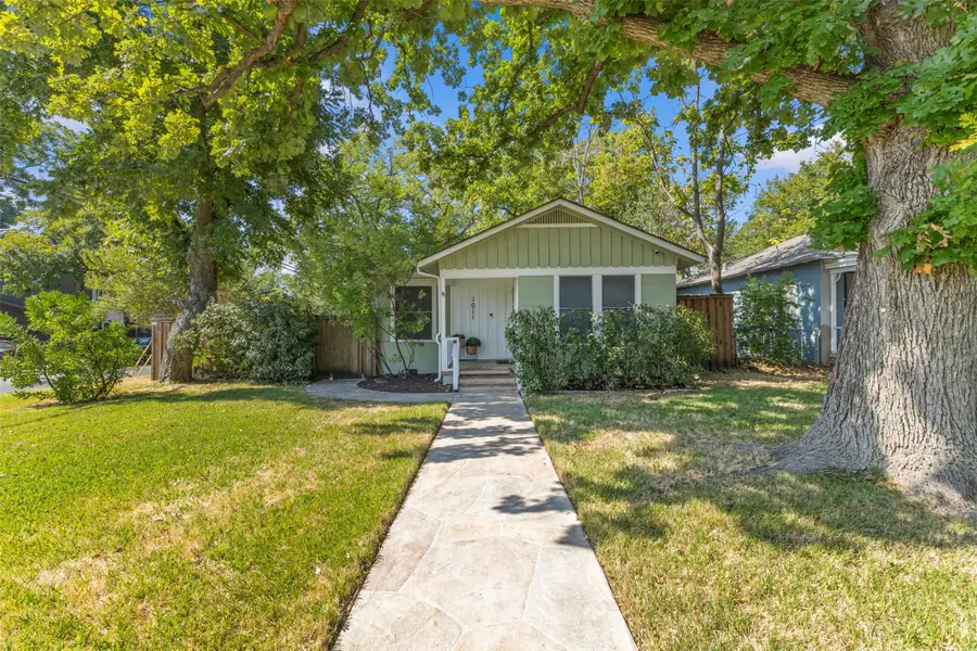 1011 E 45th St, Austin, TX 78751 - #3
