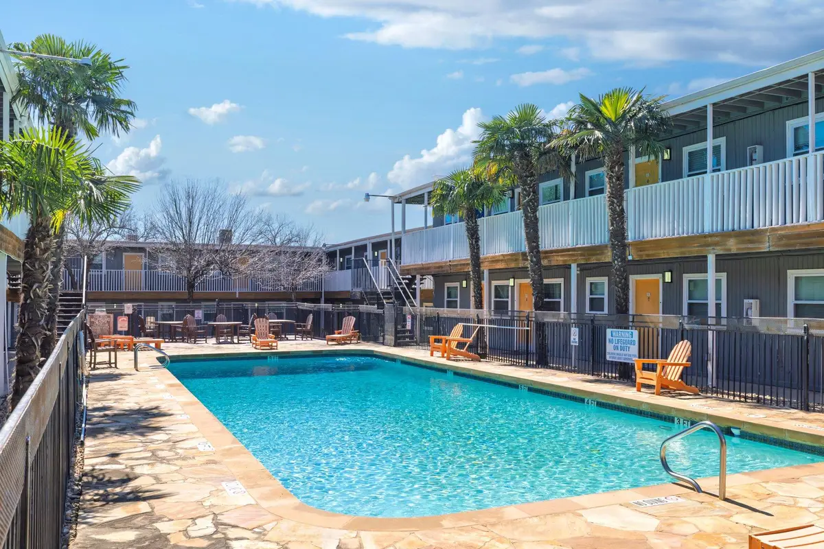 2401 Manor Rd #204, Austin, TX 78722 - Image #1