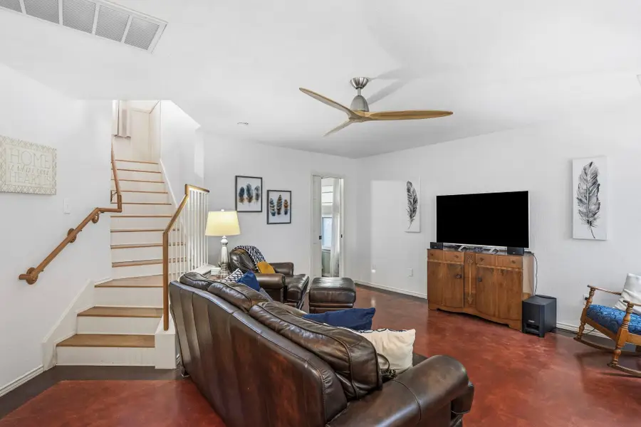 334 Haupt Dr, Kyle, TX 78640 - #3