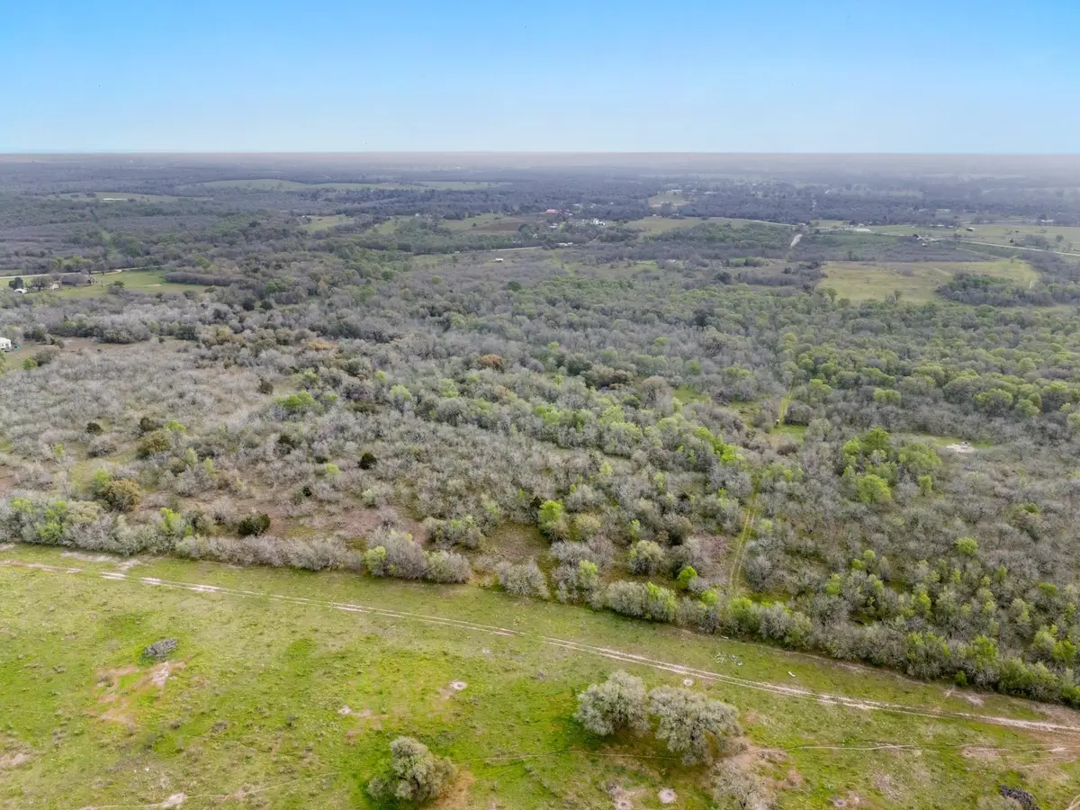 3130 Fox Ln, Lockhart, TX 78644 - Image #1