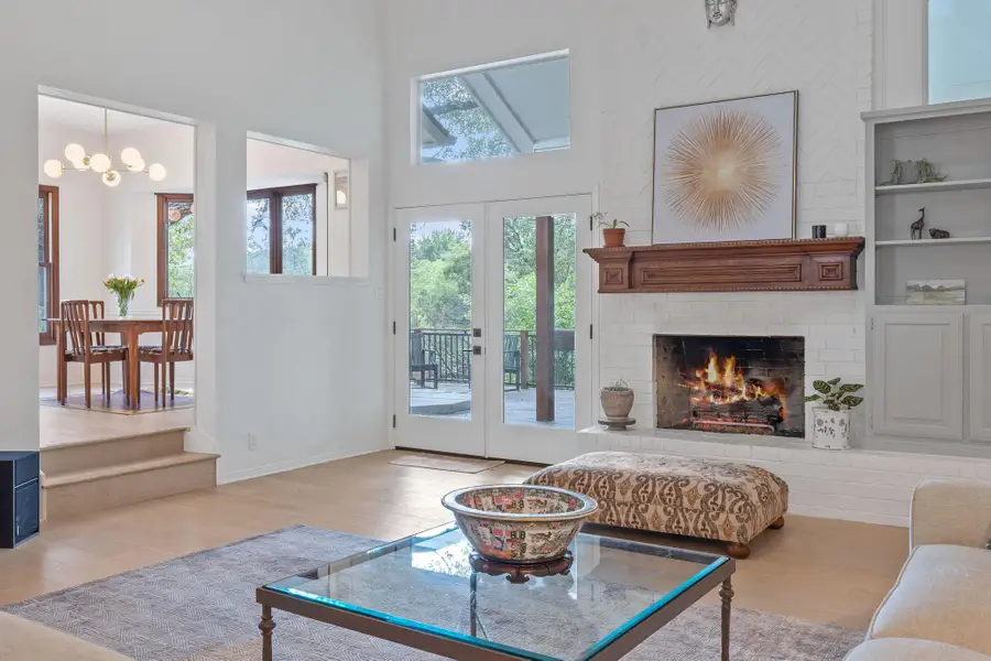 6302 Gato Path, Austin, TX 78731 - Image #2