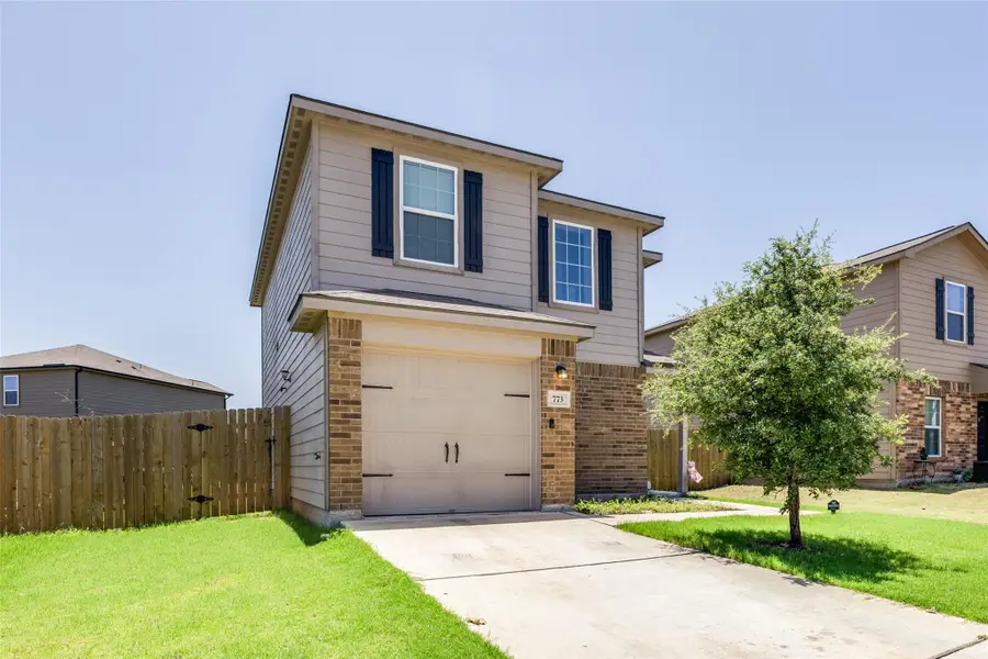 773 Yearwood Ln, Jarrell, TX 76537 - Image #2