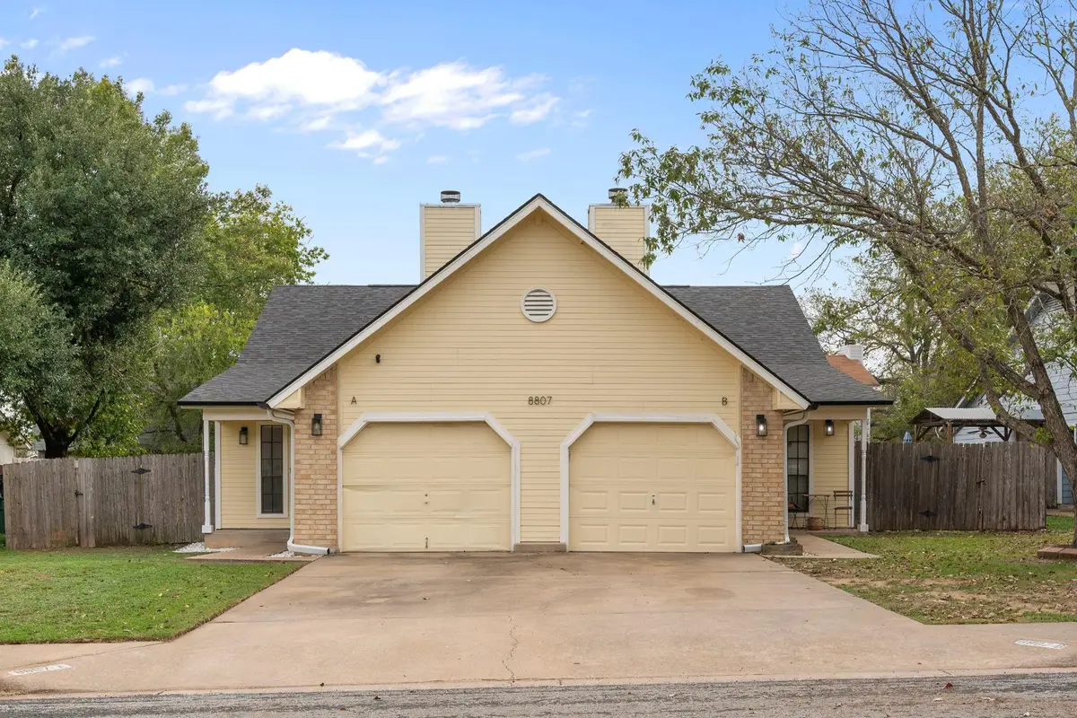 8807 Cainwood Ln, Austin, TX 78729 - Image #1