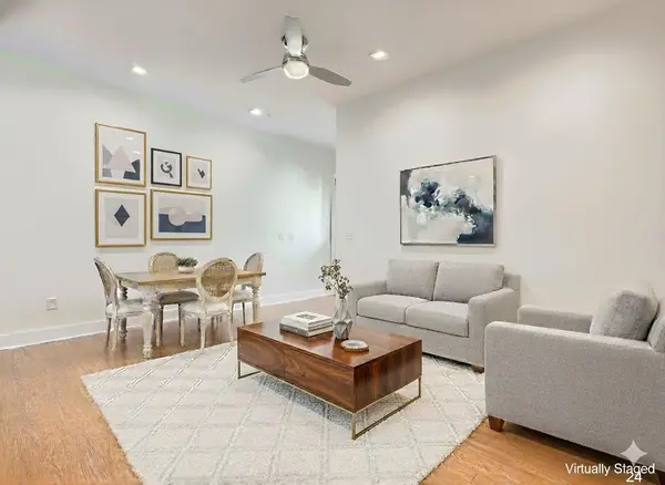 2400 Louis Henna Blvd #208, Round Rock, TX 78664