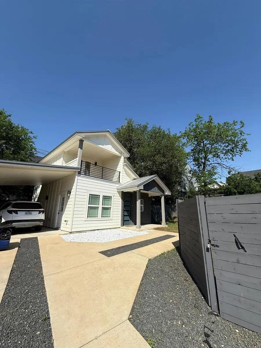 806 Philco Dr #2, Austin, TX 78745 - Image #2