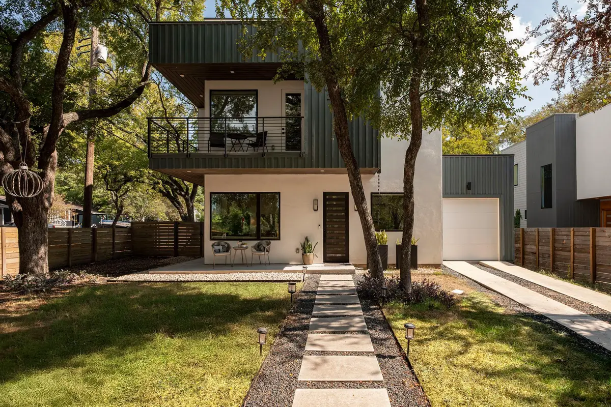 910 Nalide St #B, Austin, TX 78745 - Image #1