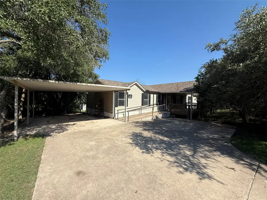 120 Creedmore Dr, Liberty Hill, TX 78642 - Image #2