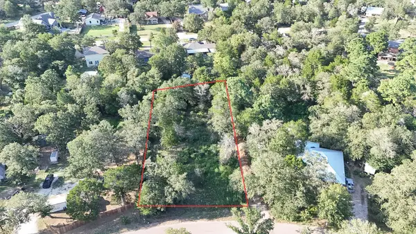 000 Flint Ridge St, Bastrop, TX 78602