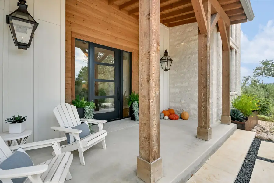 540 Casey Ln, Wimberley, TX 78676 - #2