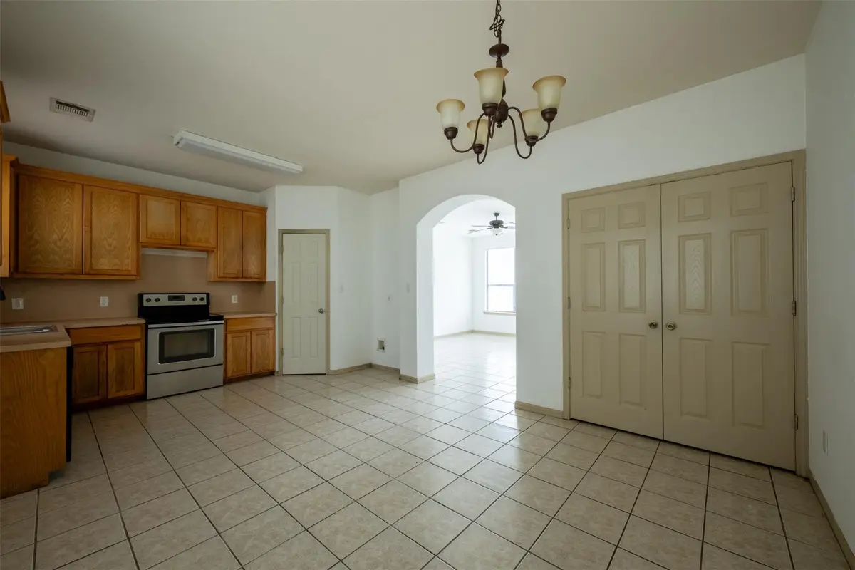 8901 Parkfield Dr, Austin, TX 78758 - #1