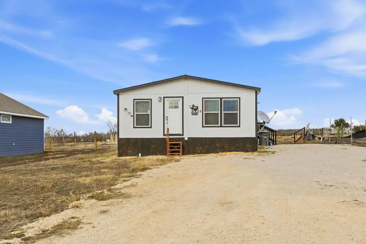 279 Pajarilla Pass, Del Valle, TX 78617 - #1