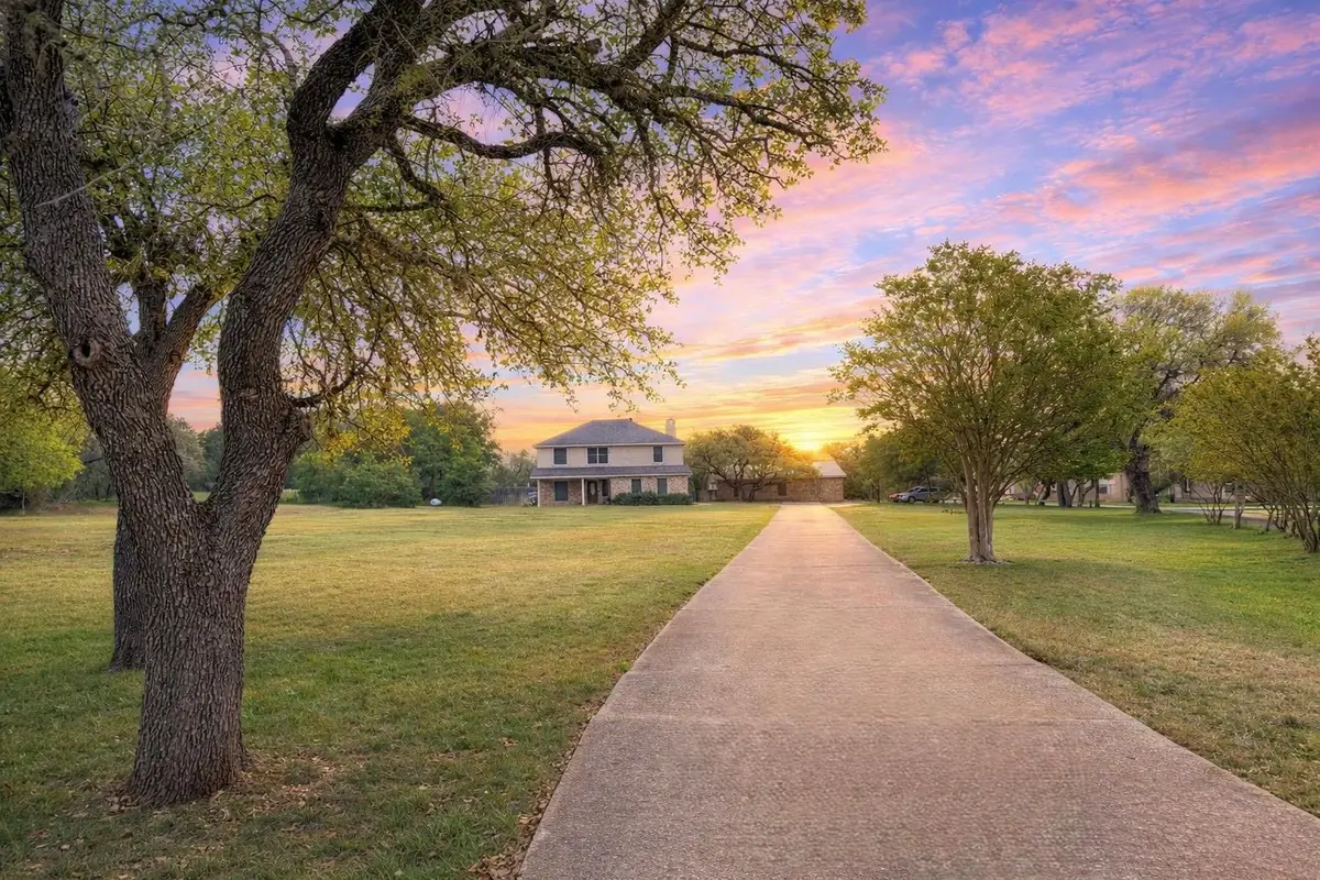 311 Oak Forest Cv, Buda, TX 78610 - #1