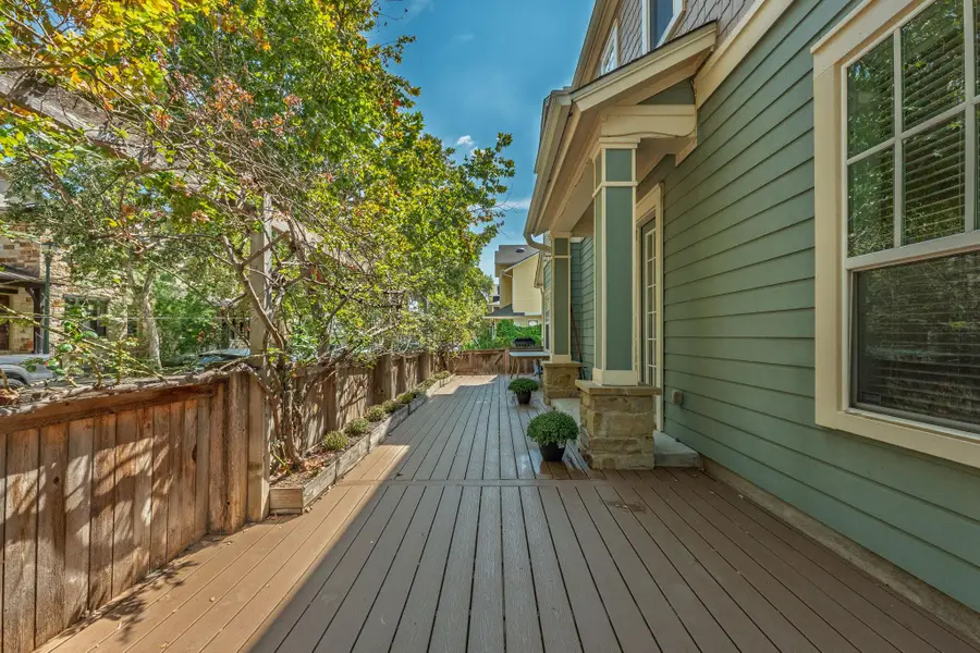 4620 Page St, Austin, TX 78723 - #3