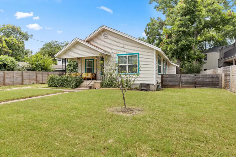 902 Mansell Ave, Austin, TX 78702 - #2