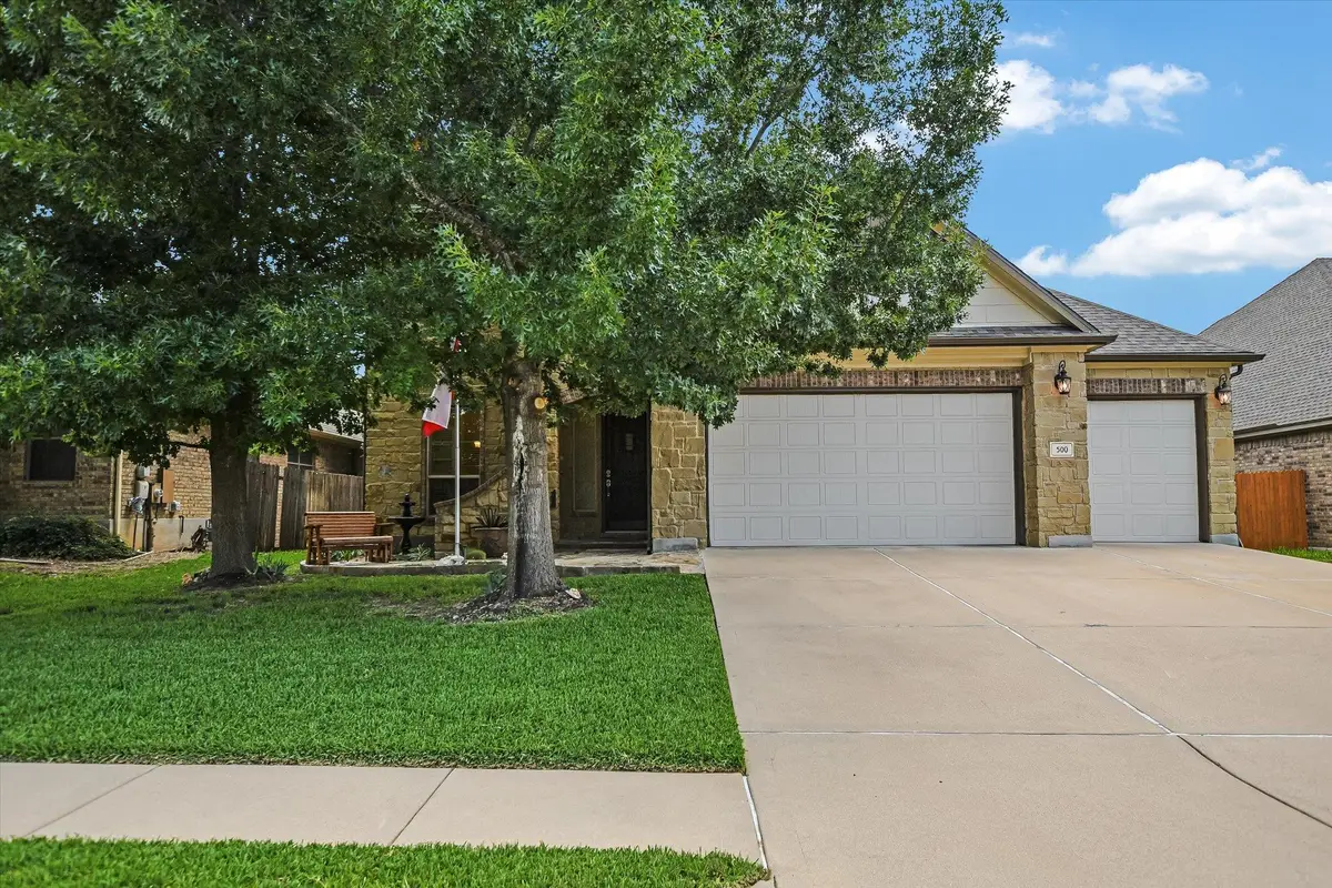 500 Victoria Dr, Cedar Park, TX 78613 - #1