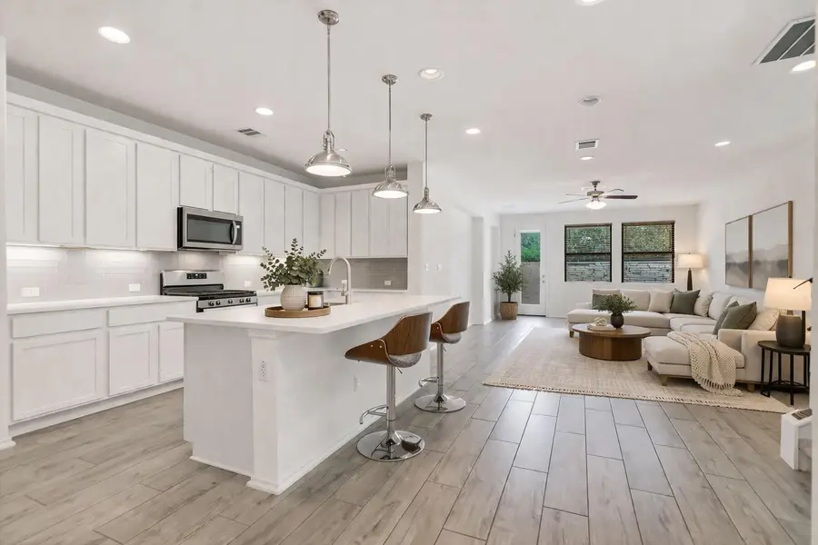 9106 Moonstone Dr, Austin, TX 78729 - #2