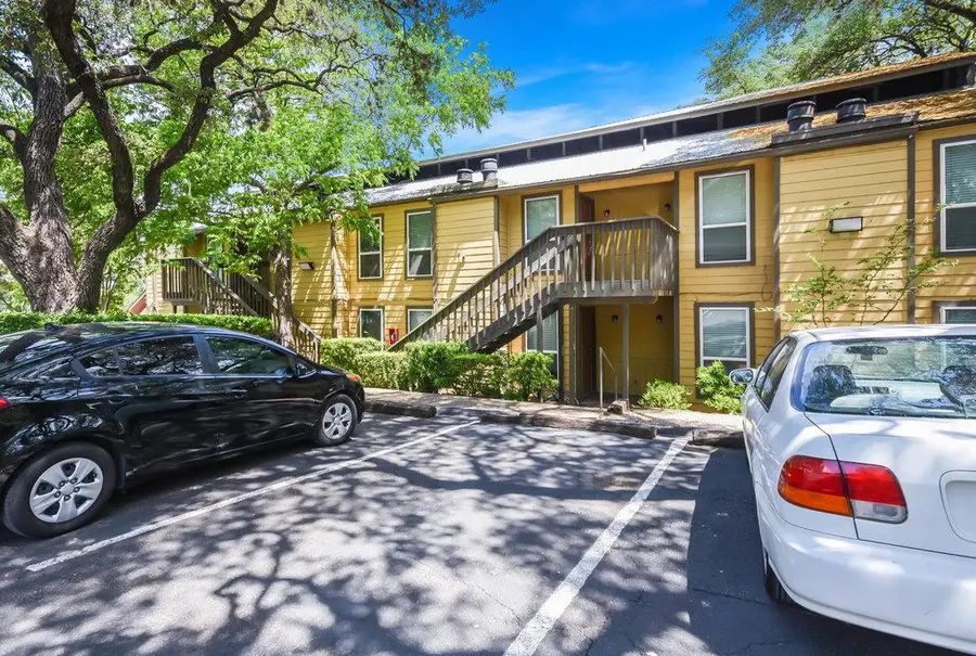 1000 W 26th St #114, Austin, TX 78705 - #2