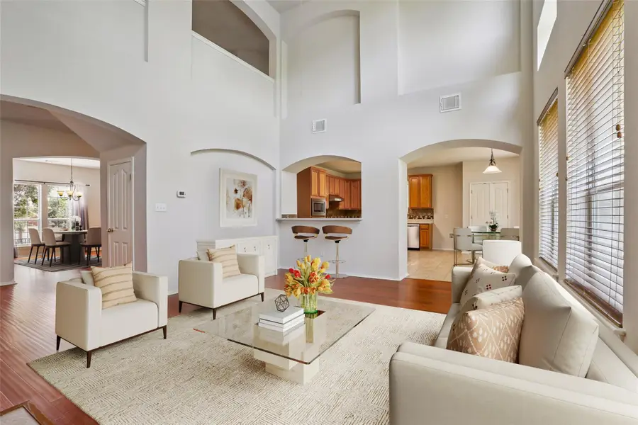 411 S Lynnwood Trl, Cedar Park, TX 78613 - Image #2