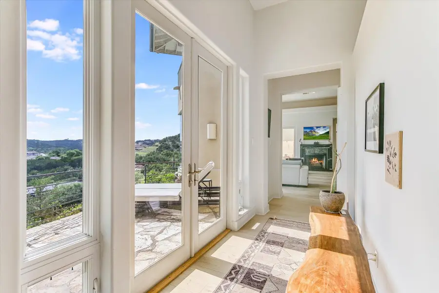 5304 Scenic View Dr, Austin, TX 78746 - Image #3