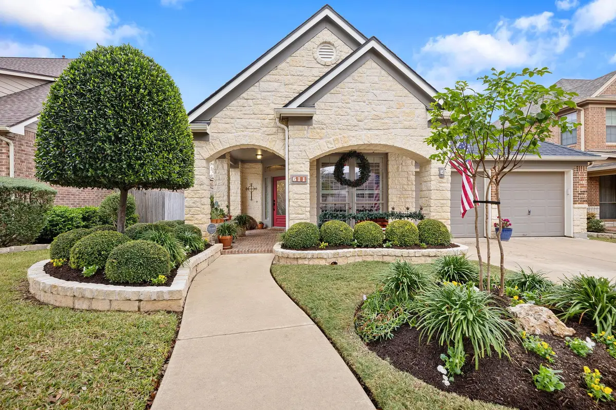 611 Westbury Ln, Georgetown, TX 78633 - Image #1