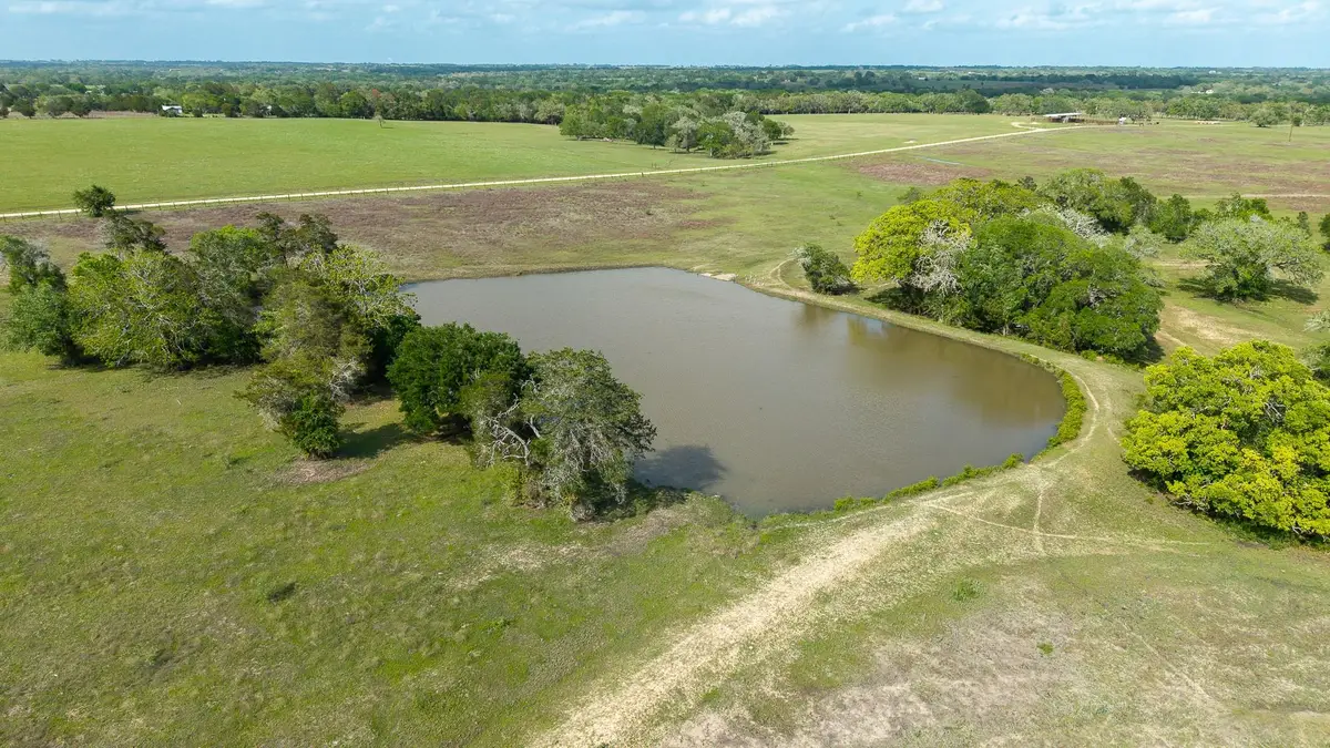 2745 Holub Rd, Schulenburg, TX 78956 - #1