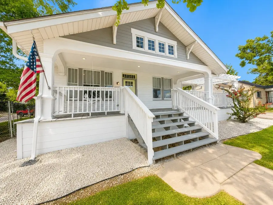 340 Ackerman St, Rockdale, TX 76567 - #2